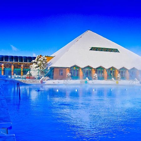 Fairmont Hot Springs Resort Анаконда Экстерьер фото
