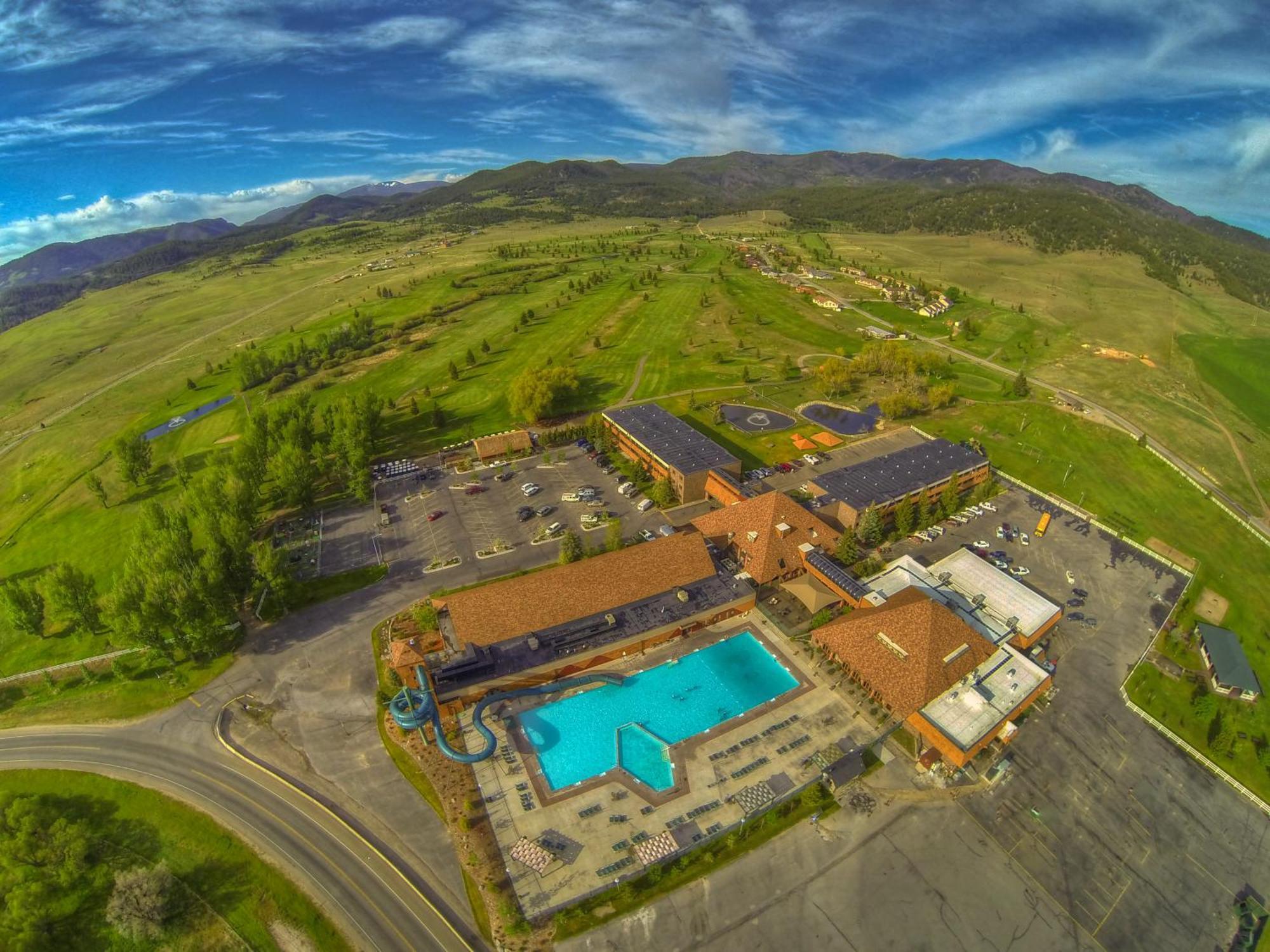 Fairmont Hot Springs Resort Анаконда Экстерьер фото